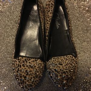 Cheetah studded Flats